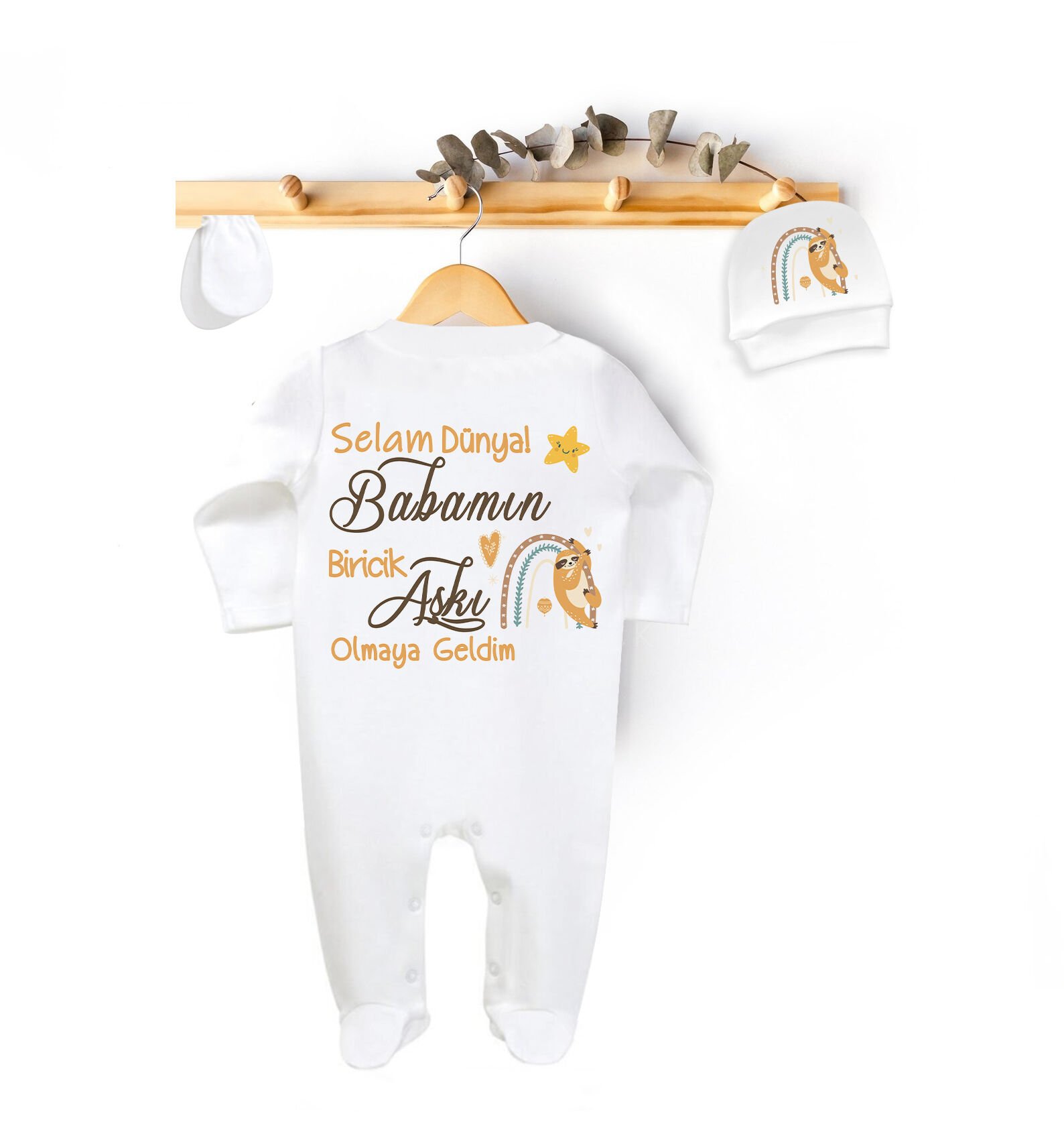 Selam Dünya Babamın Biricik Aşkı Olmaya Geldim Yazılı Tulum Set