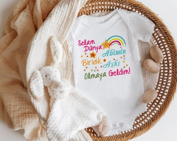 Selam Dünya Abimin Biricik Aşkı Olmaya Geldim Yazılı Zıbın