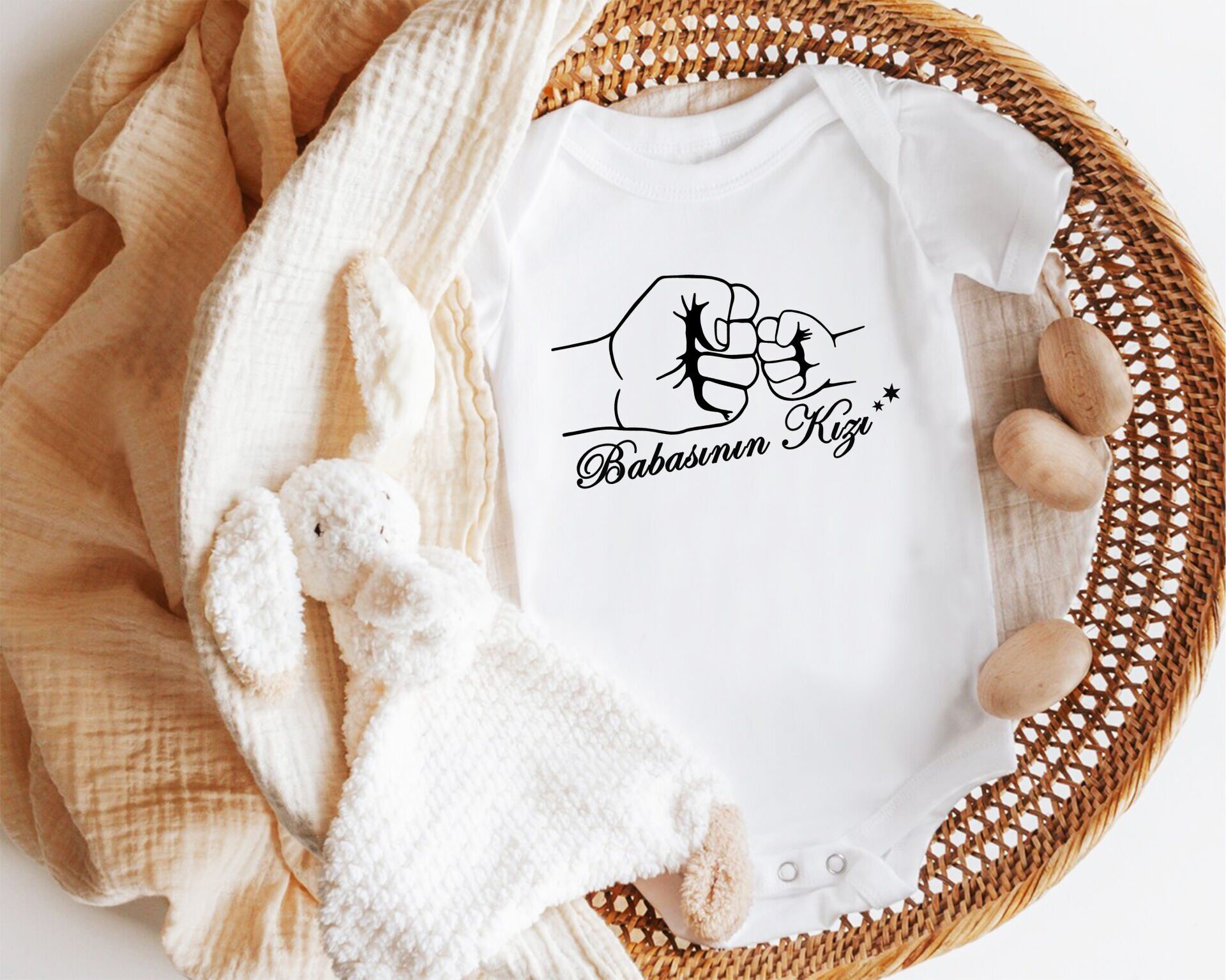 Niles Baby Shop Babasının Kızı Yazılı Zıbın