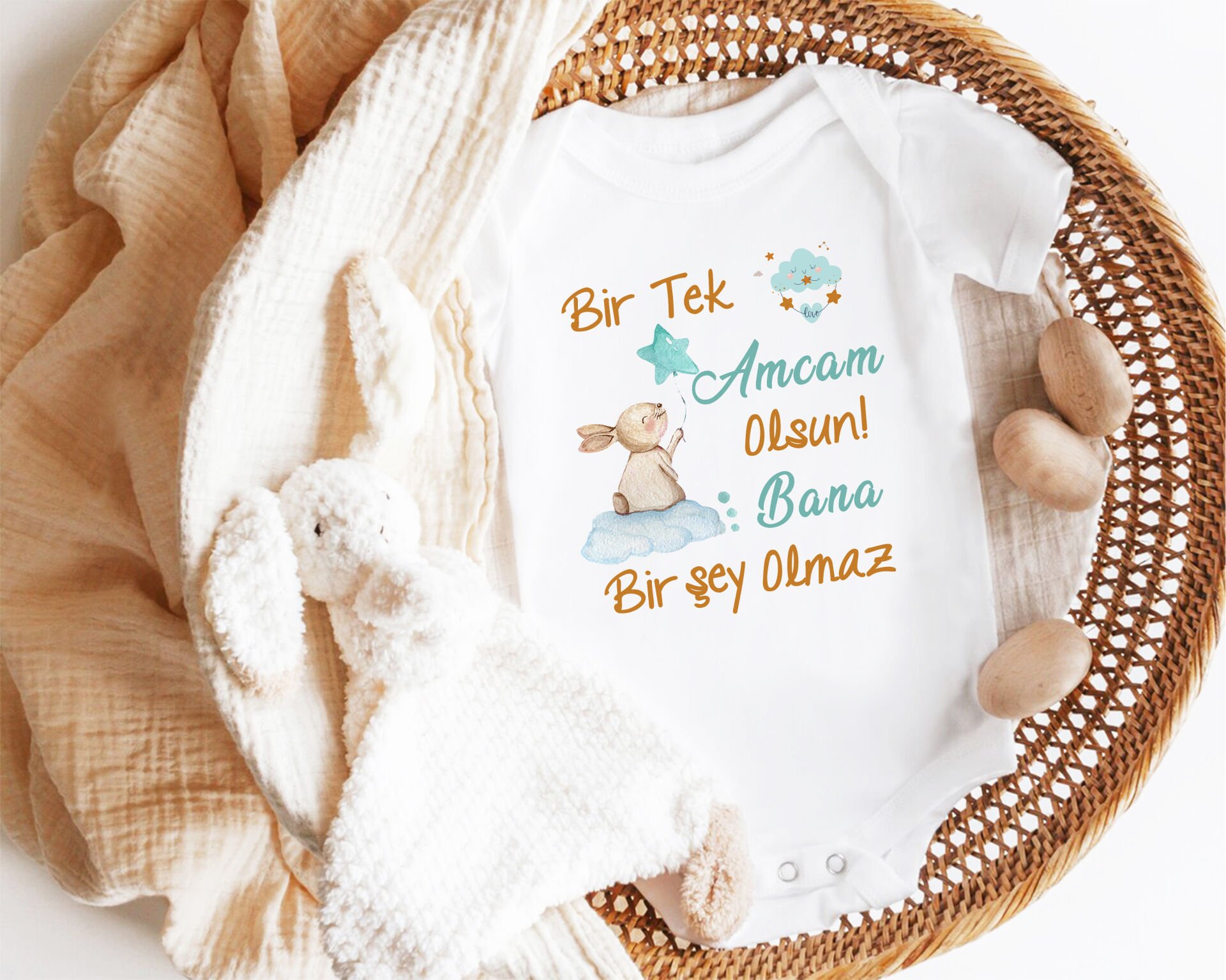 Bir Tek Amcam Olsun Bana Birşey Olmaz Yazılı Zıbın