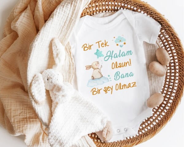 Bir Tek Halam Olsun Bana Birşey Olmaz Yazılı Zıbın